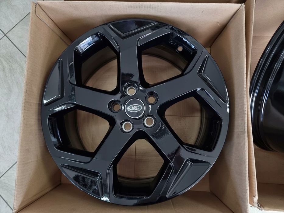 Czarne Alu Felgi 20 Cali Land Rover Range Rover Sport Discovery 3/4/5