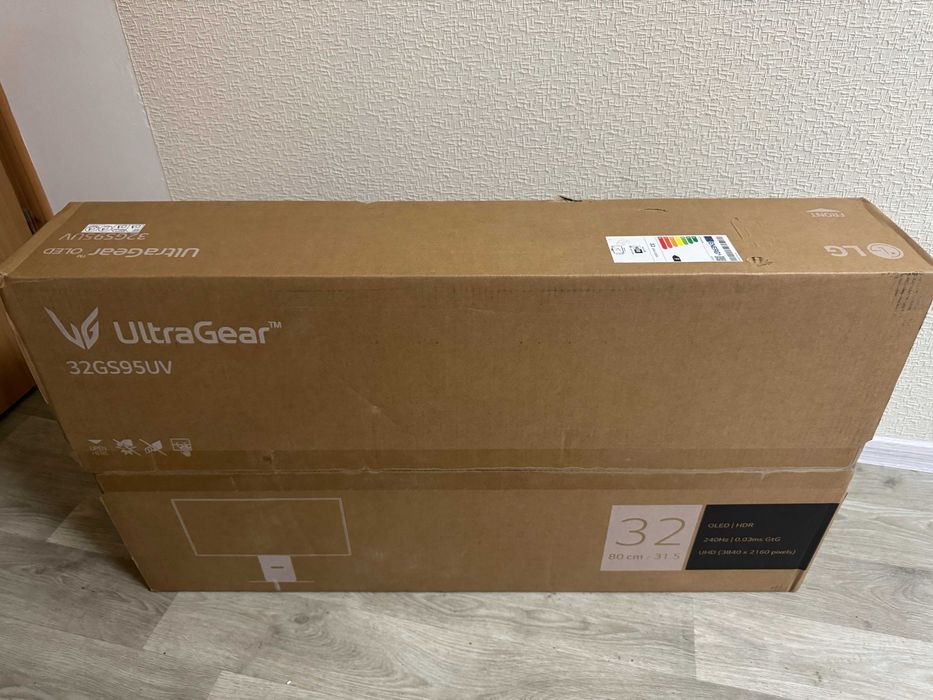 Монітор LG UltraGear 32GS95UV-B