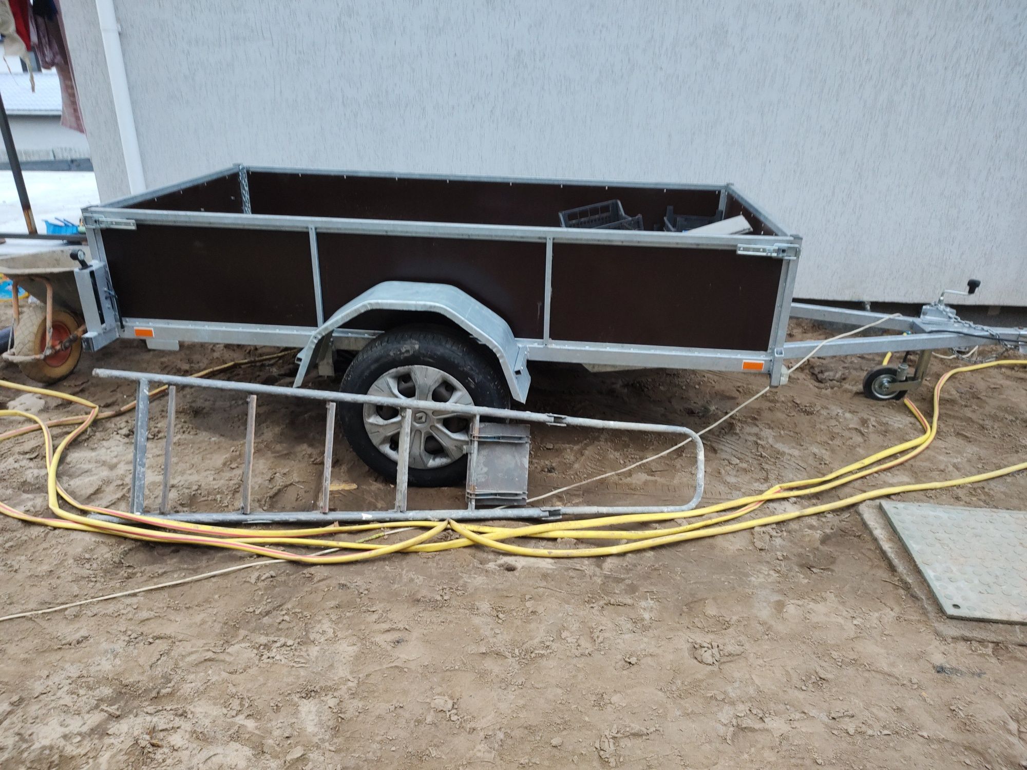 Причіп , прицеп легковий , прицепчик 127*254 *43 мм. Оцинкований.