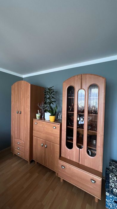 Komplet mebli jak nowe