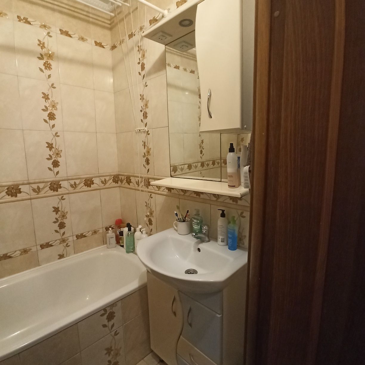 Продам 2 кімнатну квартиру Леваневського