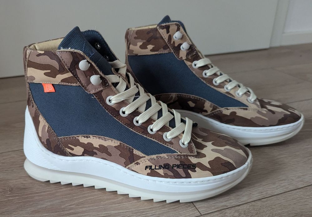 Преміальні кросівки ручної роботи від Filling Pieces 37р. 24.5-25см.