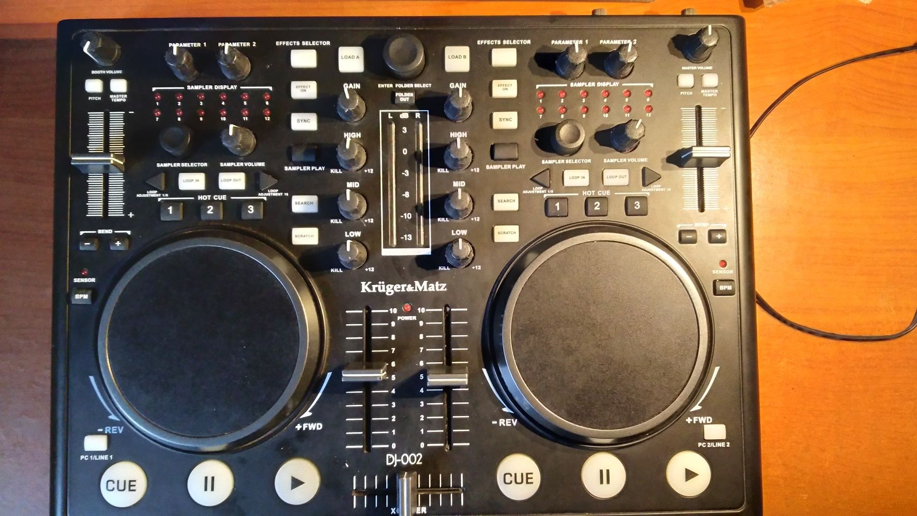 Kontroler DJ kruger&matz dj-002