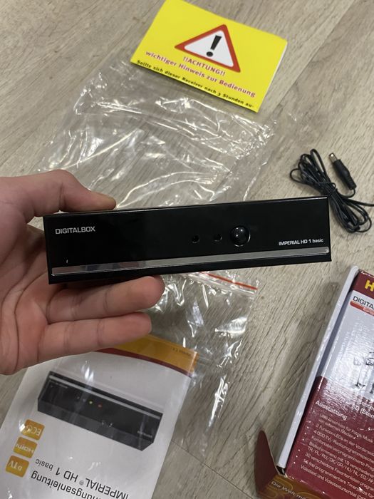 Продам тюнер IMPERIAL HD 1 basic.