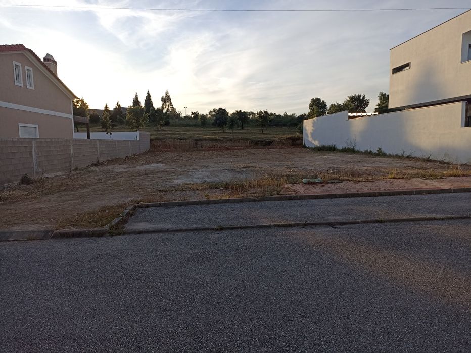 Terreno para construção moradia isolada