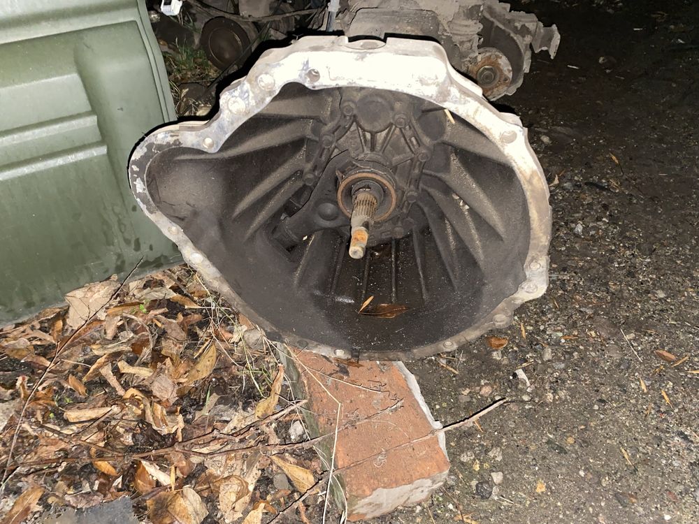 Коробка передач с раздаткой terrano 2