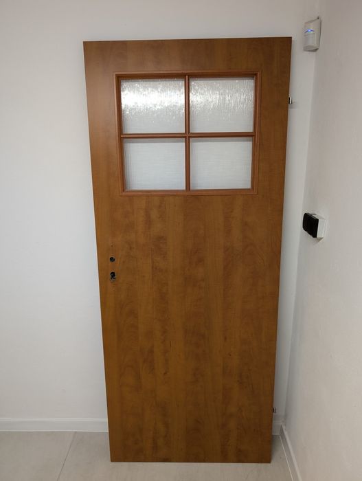 Drzwi wewnętrzne 80cm prawe