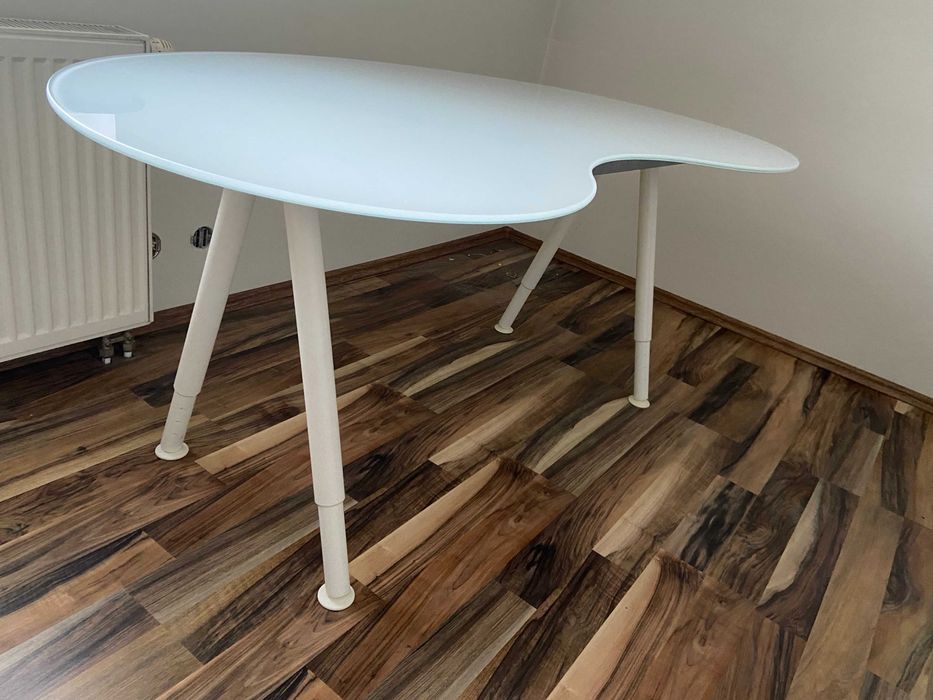 Biurko szklane IKEA