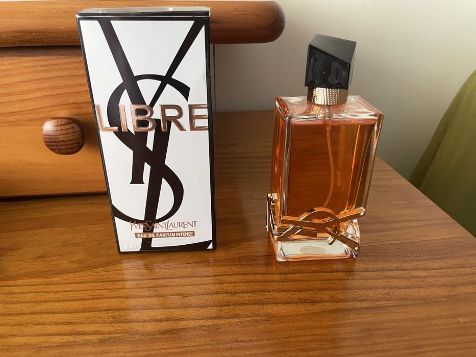Perfume Yves Saint Laurent Libre intense