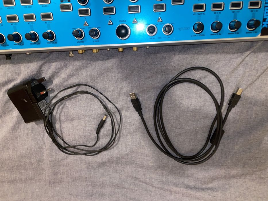 Numark N4 Dj Controller