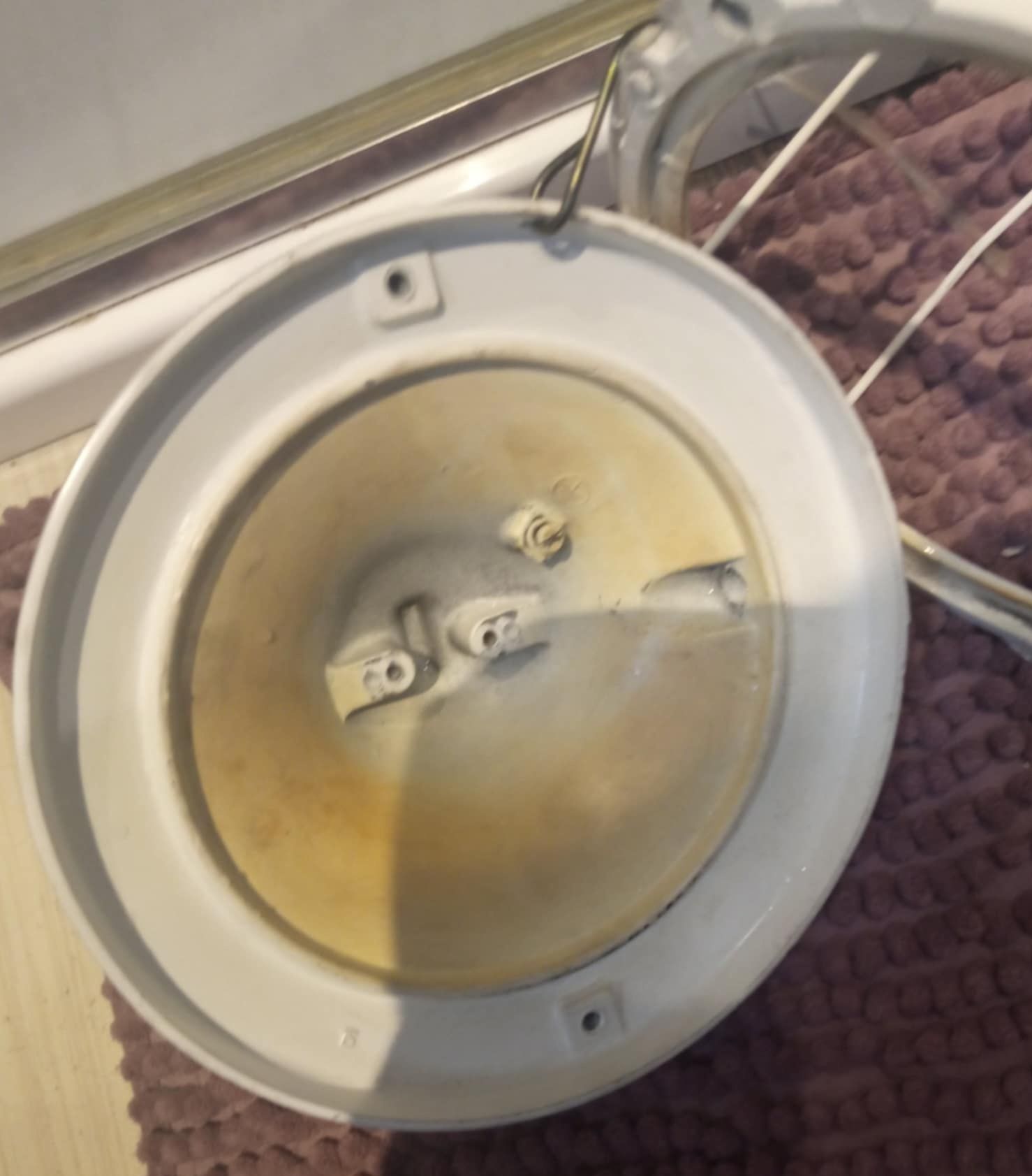 Lampa przemysłowa. PRL