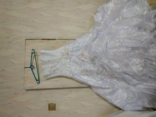 Свадебное платье. Невенчанное. 44-46 р.