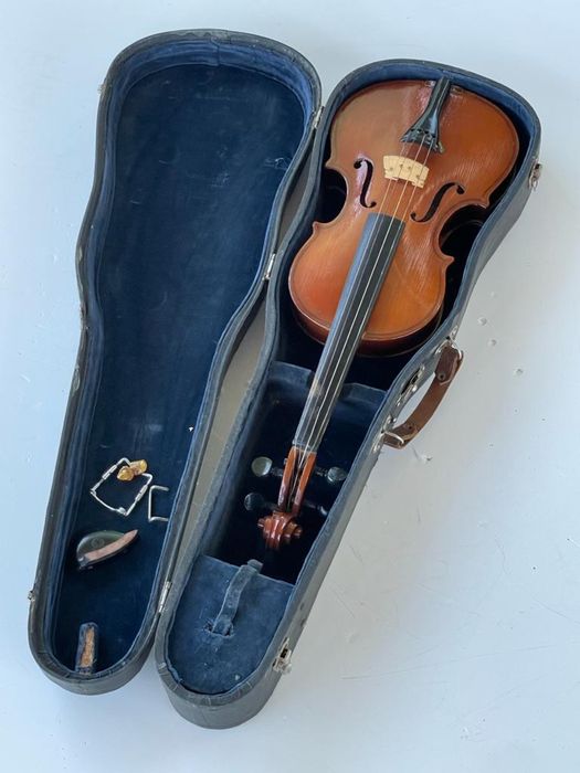 stare polskie skrzypce Fabryka Instrumentów Lutniczych Lubin Legnicki