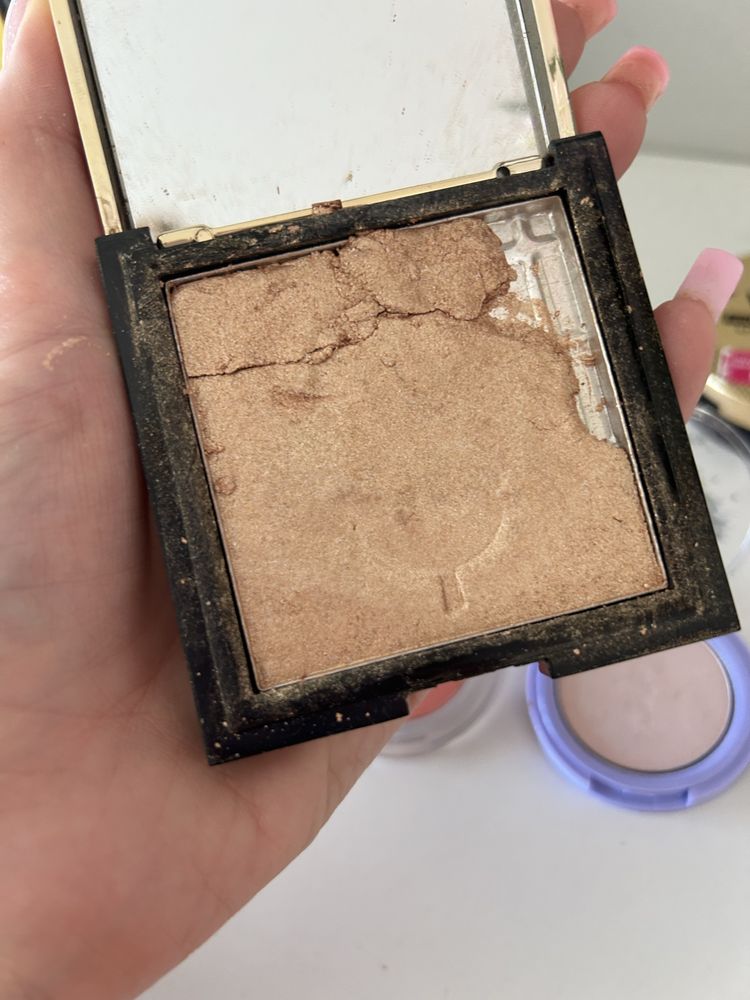 zestaw do konturowania roz bronzer rozswietlacz puder eveline wibo bel