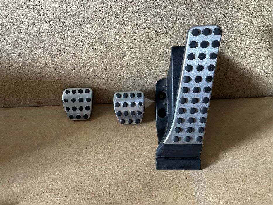 Pedal gazu nakladki na pedaly AMG Mercedes C klasa w204 w203 CLK w209