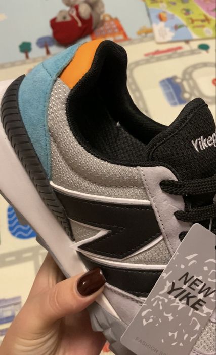 Кросівки термо, дуже теплі та зручні