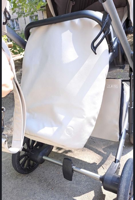 Продаю коляску e-type Anex 3 в 1