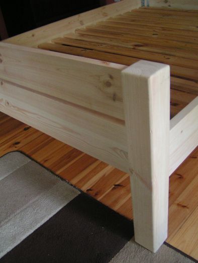 Nowe drewniane łóżko sosnowe 160x200