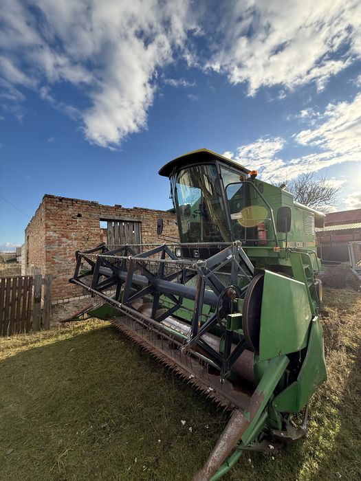 John Deere 1055, комбайн джон дір