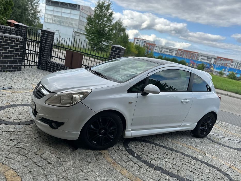 Opel Corsa Opel Corsa 1,4 16 V Cosmo D Hatchback