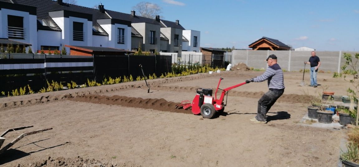 Zakładanie trawników!Usługi glebogryzarką separacyjną!Nawadnianie !!