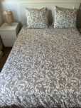 Cama MALM com gavetas