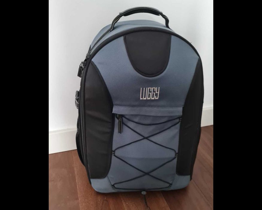 Câmara vídeo SONY HVR-Z5E MiniDV com mochila LUGGY