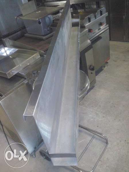 Suporte para garrafas em inox 1750x100x300 mm