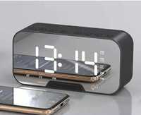 Настільний цифровий годинник FW-W668 Bluetooth  будильник, FM-радіо