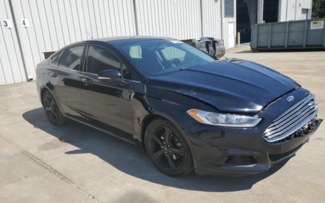 Продам Ford Fusion 1.5 (возможна рассрочка)