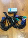 KVM-перемикач D-Link DKVM-2K