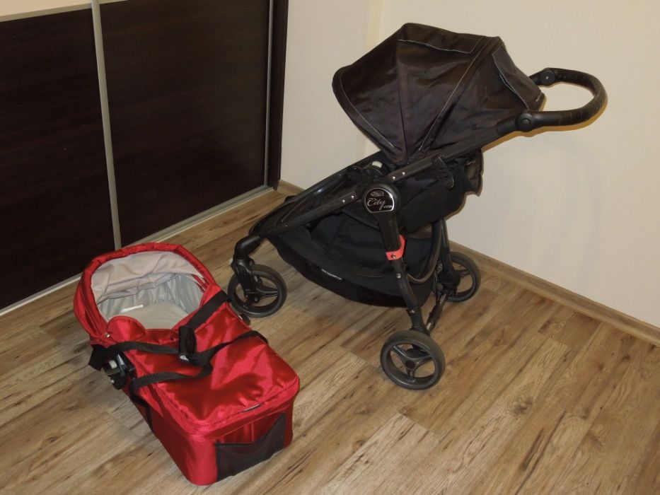 Wielofunkcyjny markowy wózek 2w1 Baby Jogger City Versa – super stan!