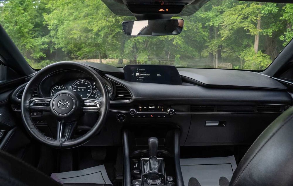 Mazda Mazda3      2023