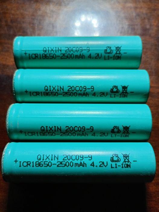 Акумулятор 18650 Qixin 20 C 2500 mah