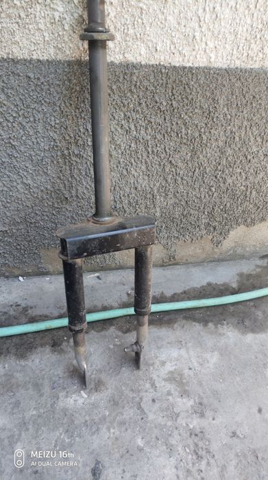 Продам вилку ямаха джог