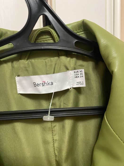 Шкіряний жіночий  піджак Berska