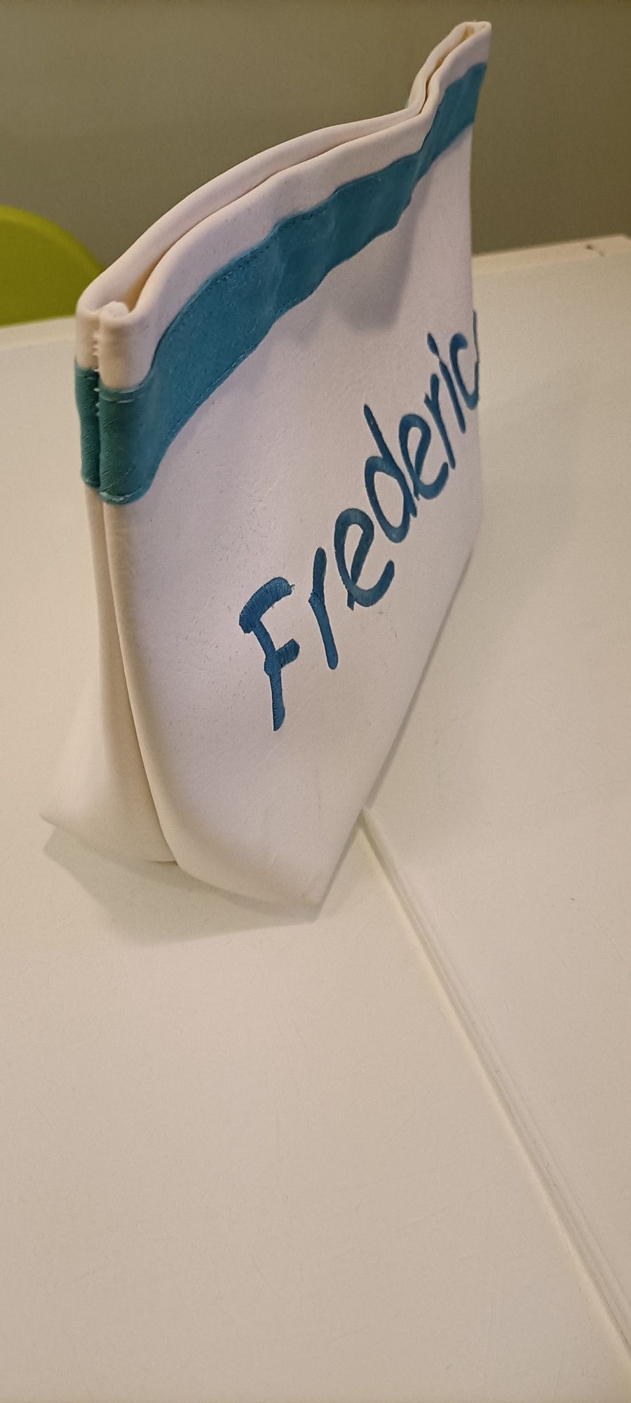 Bolsa necessarie para bebé nome Frederico