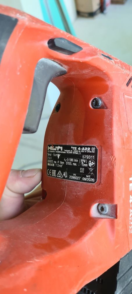 Продам перфоратор hilti te 4-a22