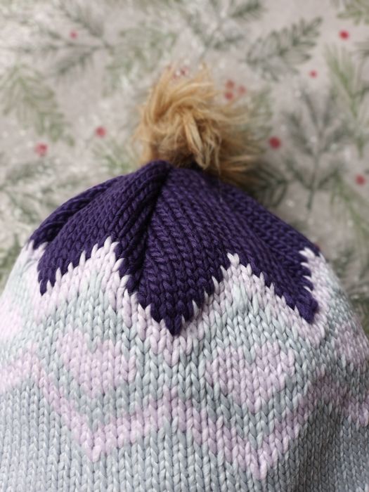 H&M bardzo ciepła czapka z "nausznikami"