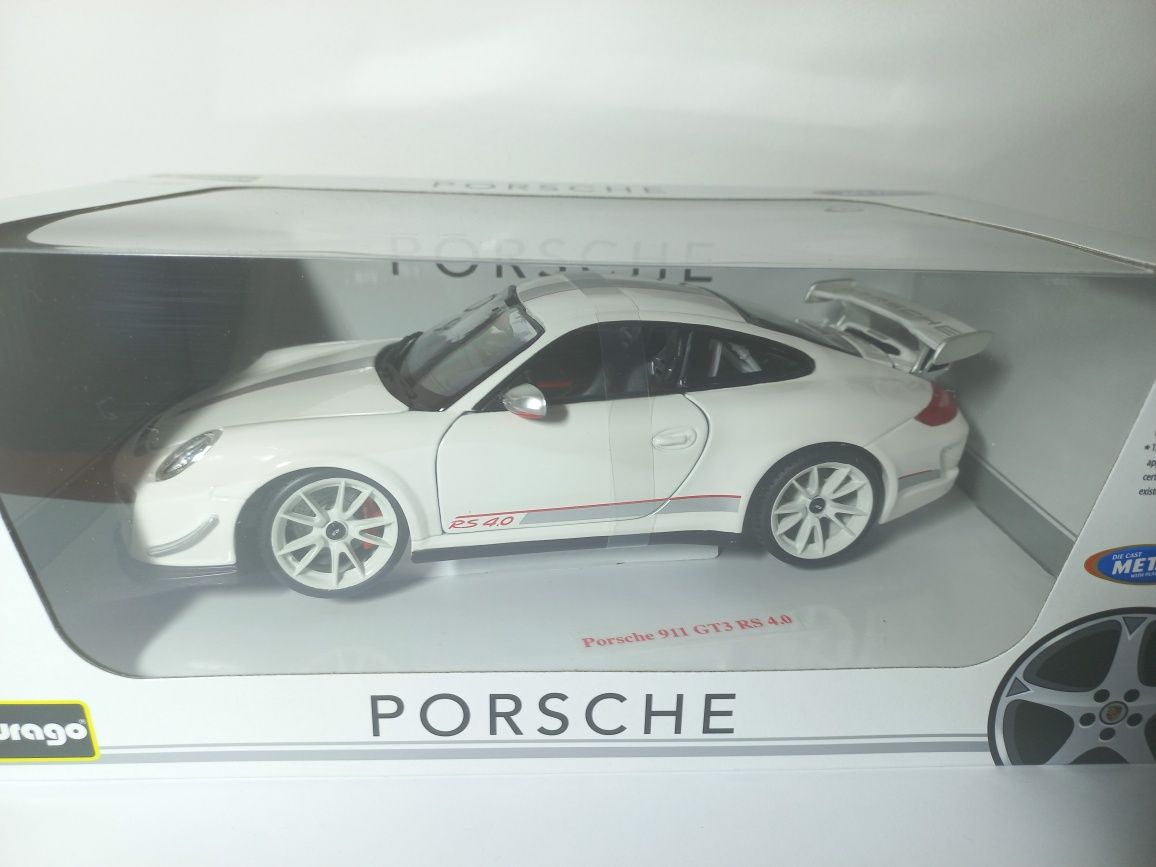 Bburago Porsche GT3 RS 4.0,skala 1:18