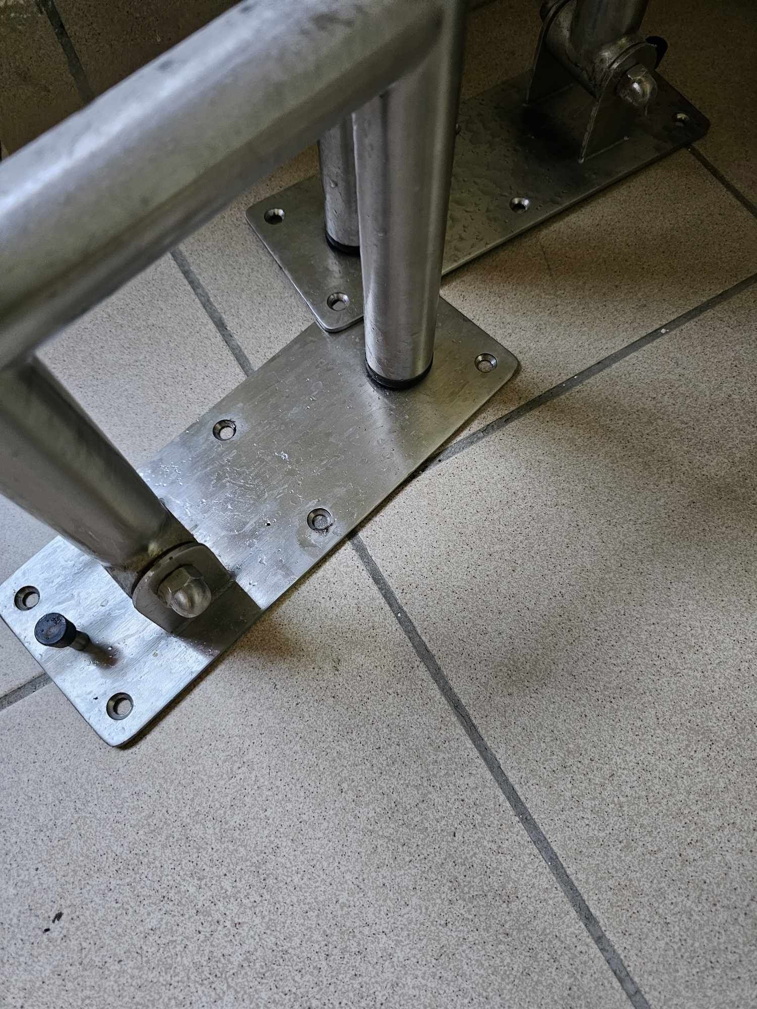 Barra de inox para casa de banho