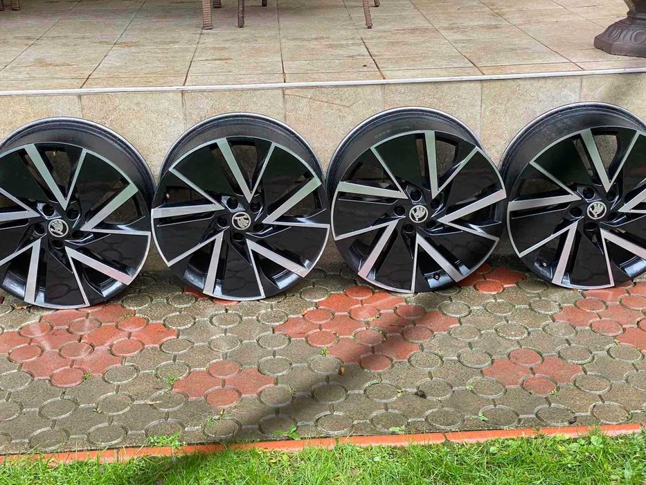 Оригінальні диски на Авто R19 5x112 Audi a4 a6 VW Passat Skoda Kodiaq