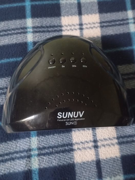 гибридная UV/LED лампа для маникюра SUNUV SUN 1