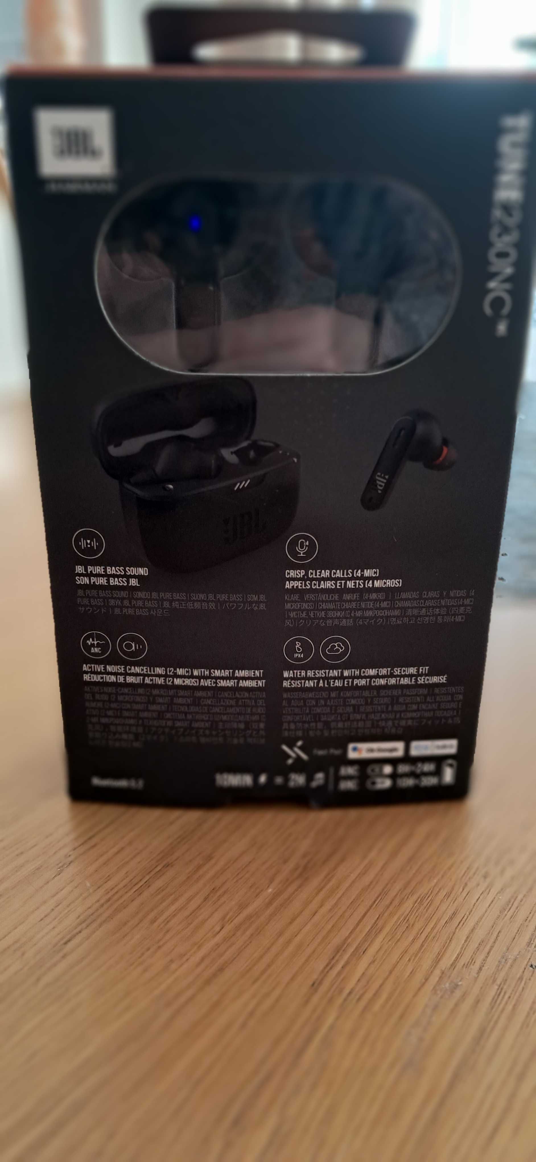 Sluchawki dokanalowe, JBL 230 NC Tune
