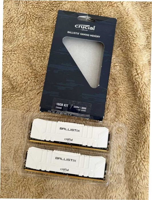 Оперативна пам'ять Crucial Ballistix 16GB (2x8GB) DDR4-3000