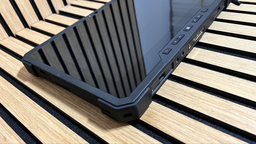 Продам Захищений планшет Dell Latitude Rugged 7202