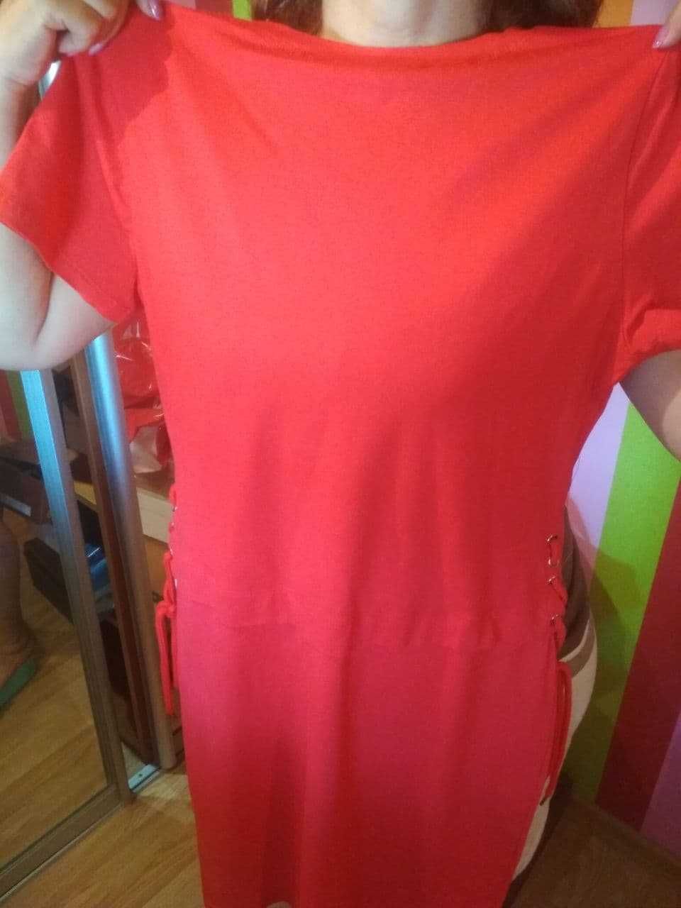 Платье красное размер L/XL новое