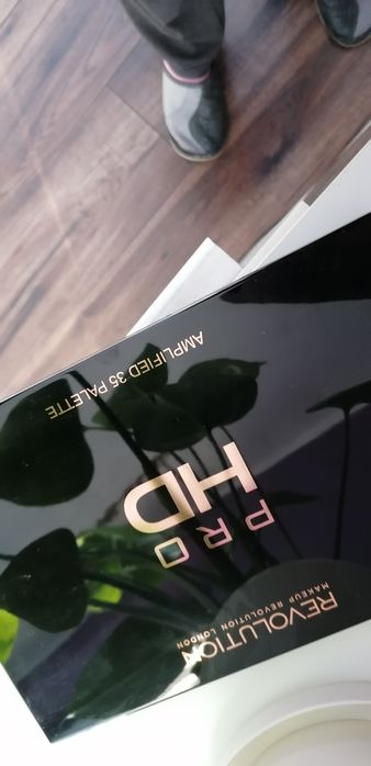 Makeup revolution pro hd paleta cieni inspirations