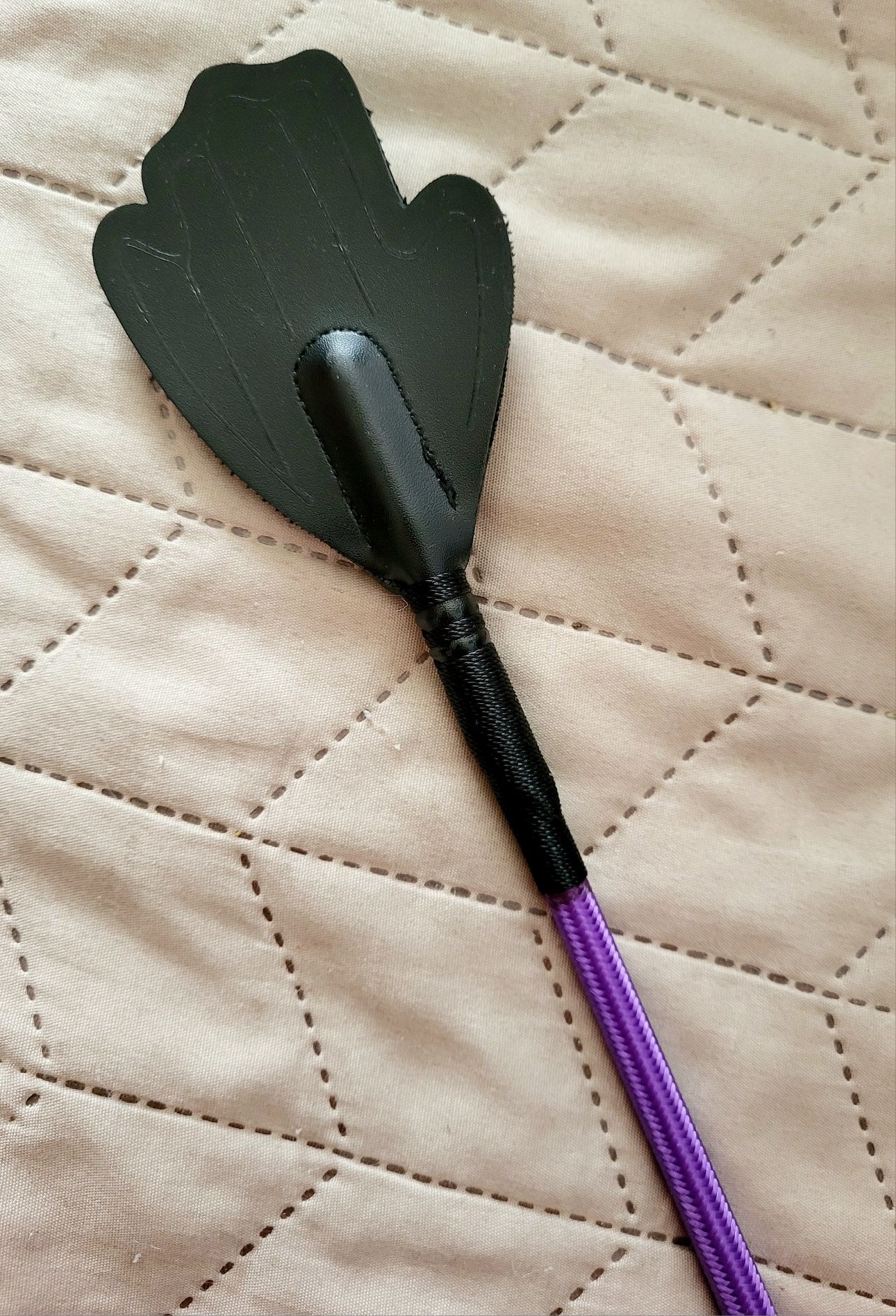Bat palcat jeździecki