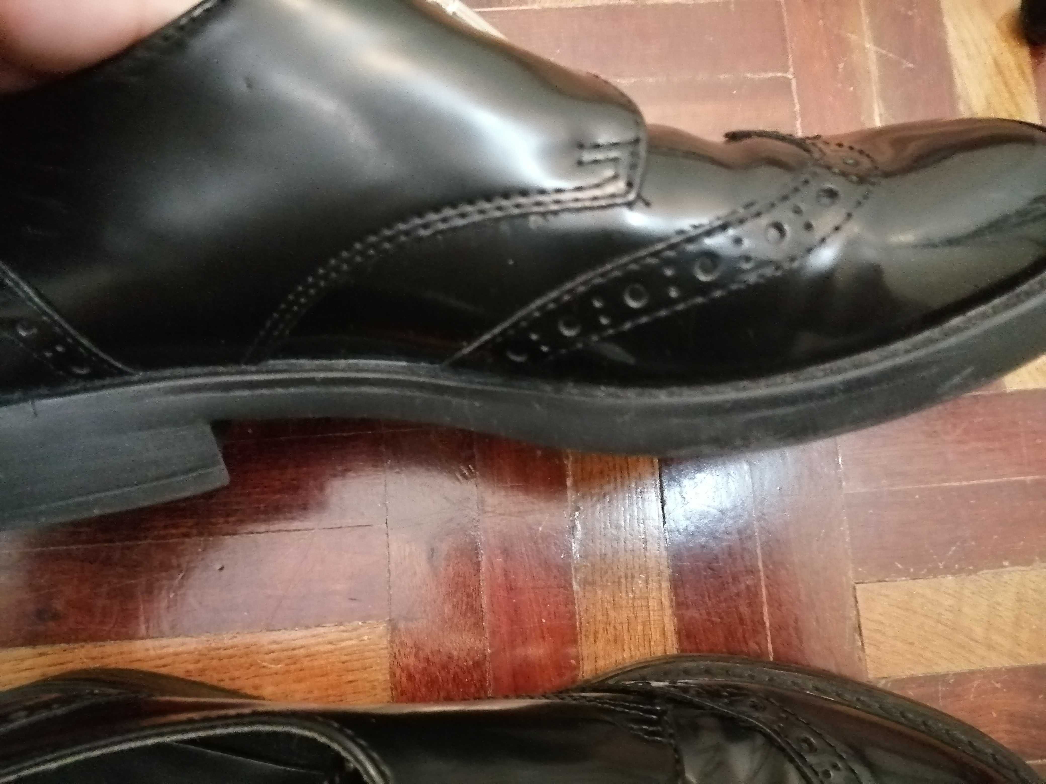 Sapato preto tamanho 36